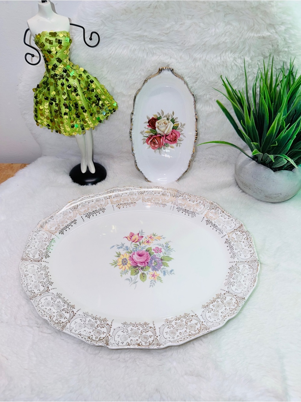 22k Gold Floral Porcelain Serving Platter & Gold Trimmed Roses Butter Dish 💝